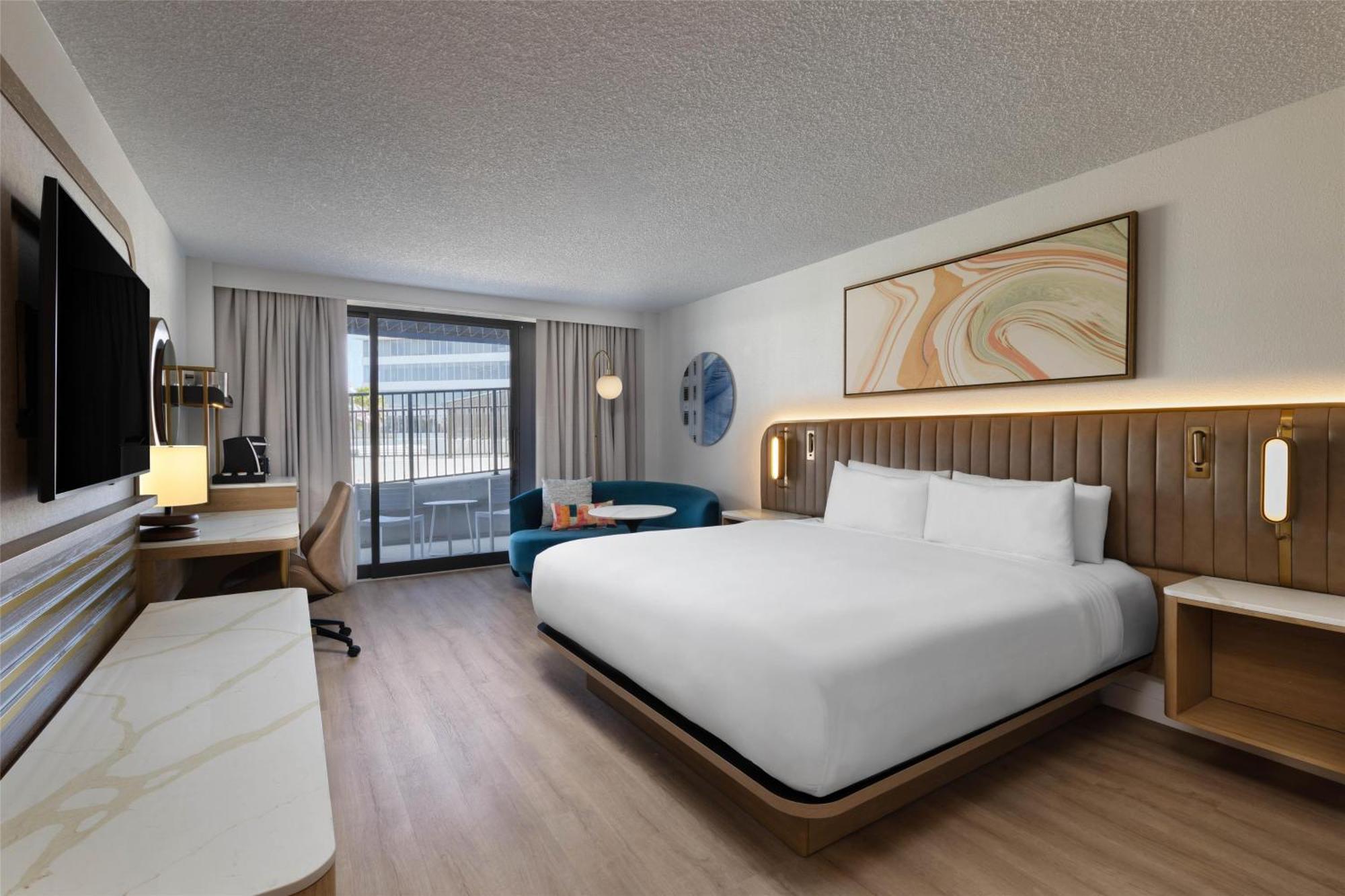 Sonesta Airport 4* Miami